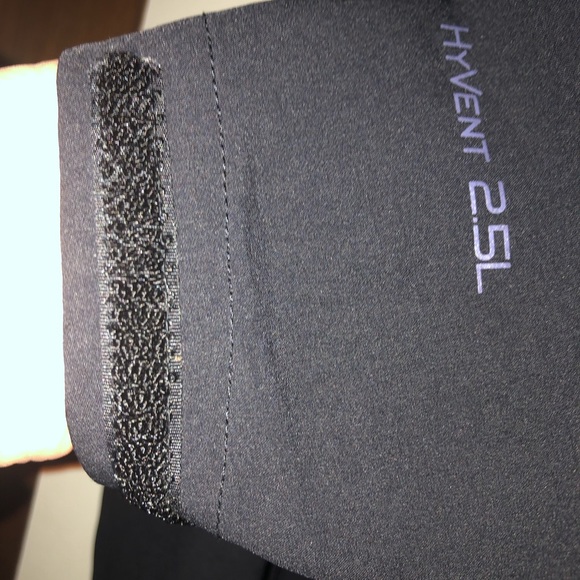 The North Face Hyvent windbreaker - Picture 7 of 8